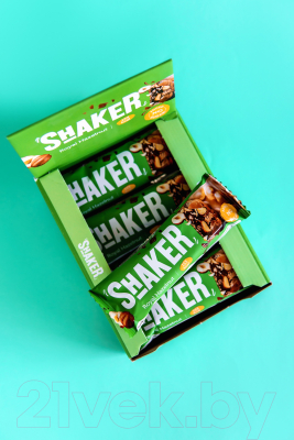 Набор протеиновых батончиков FitnesShock Shaker Фундук