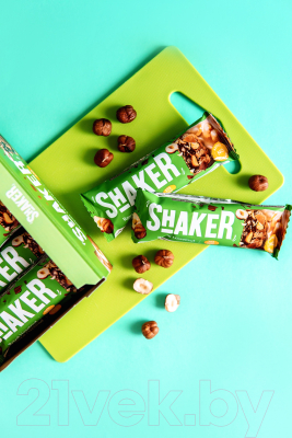 Набор протеиновых батончиков FitnesShock Shaker Фундук