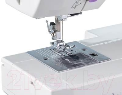 Швейная машина Chayka 235А