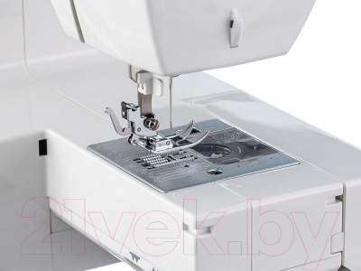 Швейная машина Chayka 235А