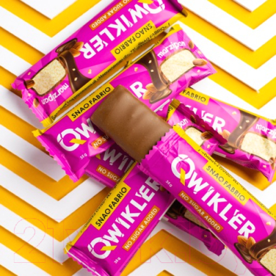 Набор протеиновых батончиков Snaq Fabriq Qwikler Марципановый