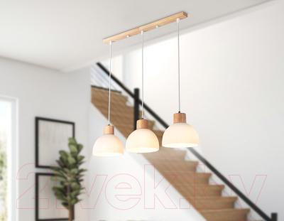 Потолочный светильник Ambrella TR83135/3 LW/FR 