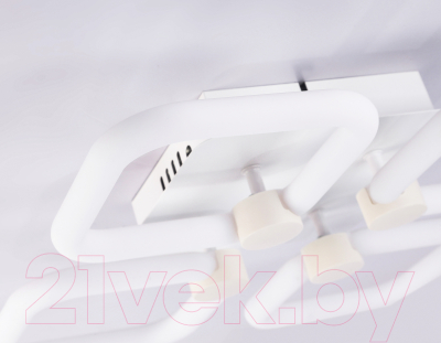 Потолочный светильник Ambrella FA3819/4 WH