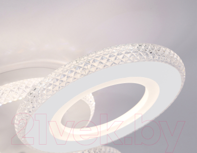 Потолочный светильник Ambrella FA8866/3 WH