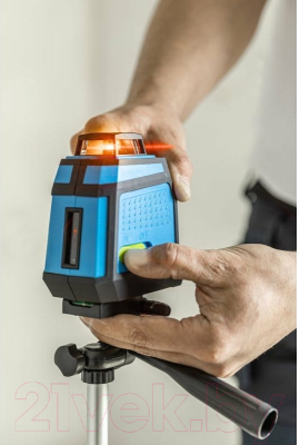 Лазерный нивелир Hoegert HT4M072