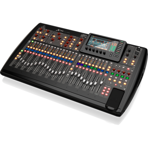Микшерный пульт Behringer X32