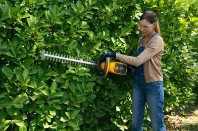 Кусторез аккумуляторный Stiga HT 500e (278300008/ST3)