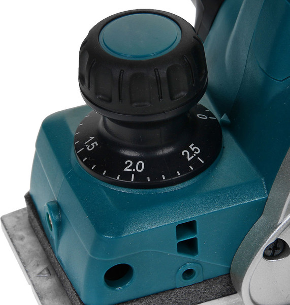 Профессиональный электрорубанок Makita KP0800X1