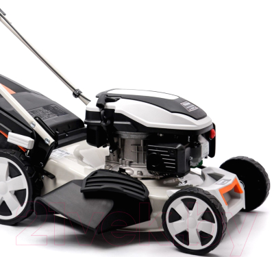 Газонокосилка бензиновая Helmut TR 46H