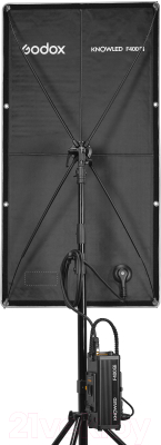Осветитель студийный Godox F400Bi