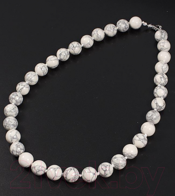 Бусы Wolves Кахолонг 3049