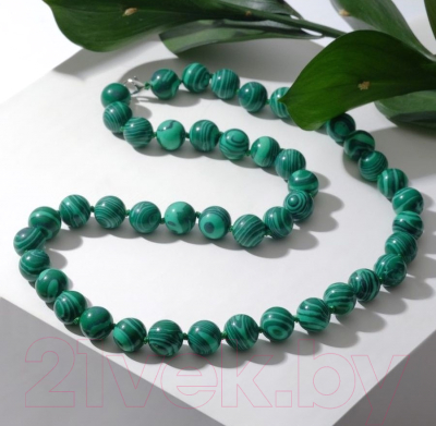 Бусы Wolves Малахит 3079