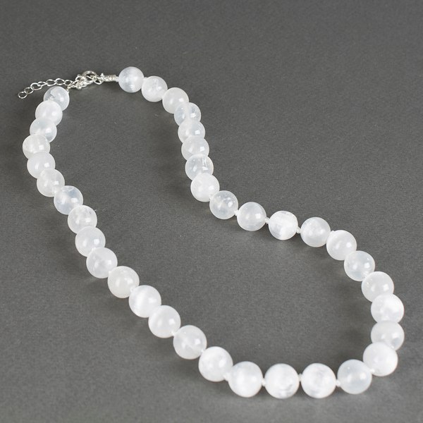 Бусы Wolves Селенит 3085 - фото