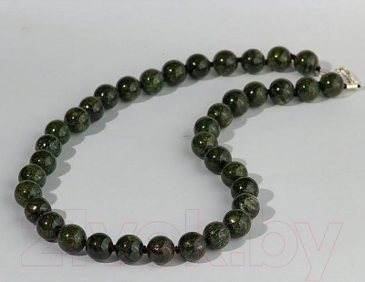 Бусы Wolves Змеевик 3095