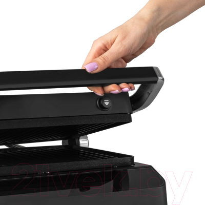 Электрогриль Endever Grillmaster 245 (серебристый/черный)