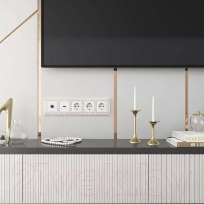 Рамка для выключателей и розеток Werkel Antik W0051523