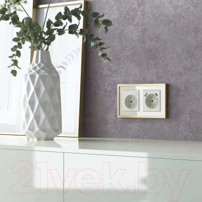 Рамка для выключателей и розеток Werkel Baguette W0022851