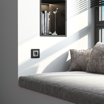 Рамка для выключателей и розеток Werkel Senso W0013108