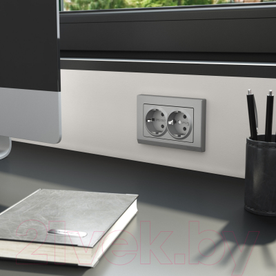 Рамка для выключателей и розеток Werkel Stark W0081865