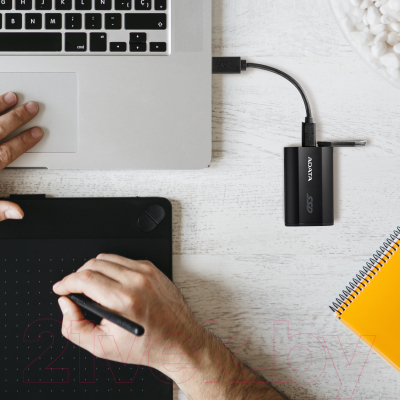 Внешний жесткий диск A-data SD810 2TB (SD810-2000G-CBK) 