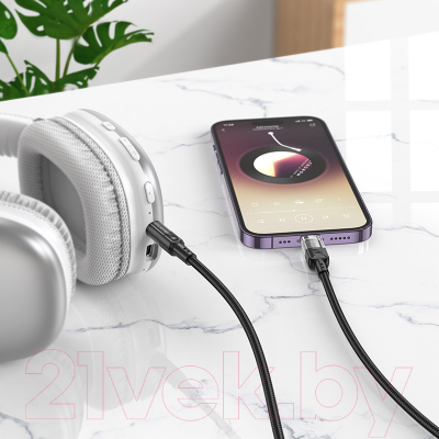 Кабель Hoco UPA27 Lightning - AUX