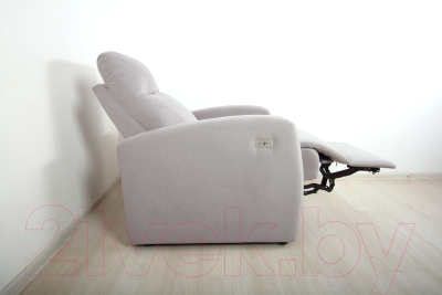 Кресло-реклайнер DiArt Лаунж