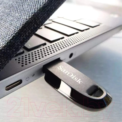 USB flash накопитель SanDisk Ultra Curve 64GB (SDCZ550-064G-G46G)