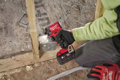 Аккумуляторный шуруповерт Milwaukee M18 FID3-502X / 4933479866