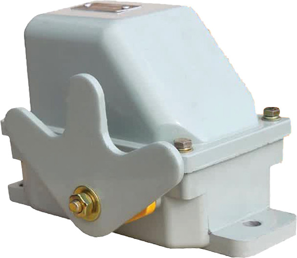 Выключатель концевой TDM SQ0732-0021 - фото