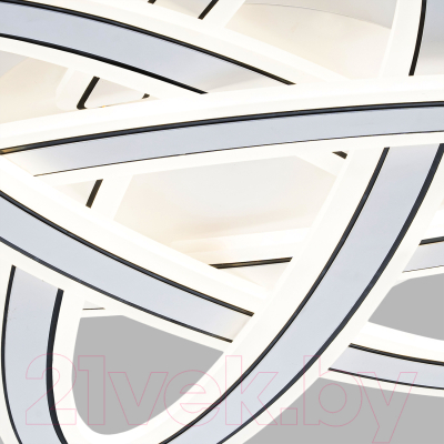 Люстра ESCADA 10245/3LED (белый)