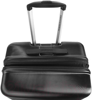 Чемодан на колесах American Tourister Flashline ME8*09 003
