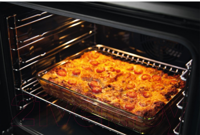 Электрический духовой шкаф Electrolux EOF3H40BW