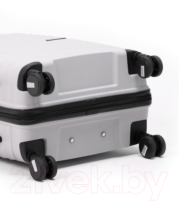 Чемодан на колесах PRIDE РР-9702