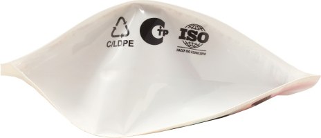 Лакомство для кошек TiTBiT Хрустящие подушечки с говядиной для стерилизованных / 26427