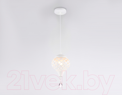 Потолочный светильник Ambrella Traditional TR8441 WH - фото