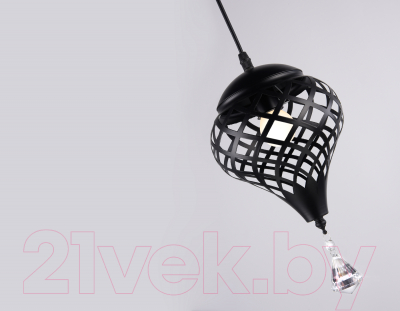 Потолочный светильник Ambrella Traditional TR8442 BK