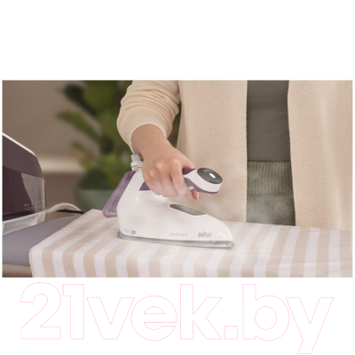 Утюг с парогенератором Braun IS5247VI