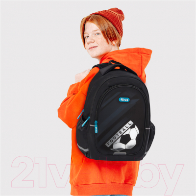 Школьный рюкзак Forst F-Cute. Football / FT-RS-102406