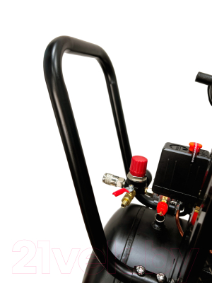 Воздушный компрессор Brait KMR-1800/50