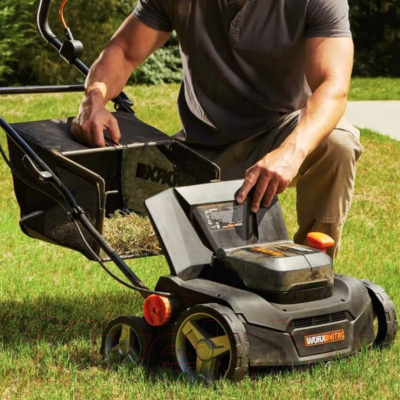 Аэратор-скарификатор для газона аккумуляторный Worx WG855E.9