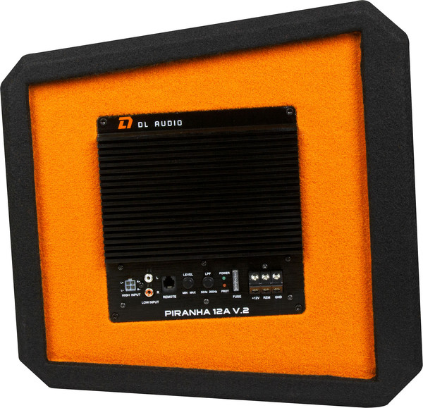 Корпусной активный сабвуфер DL Audio Piranha 12A V2