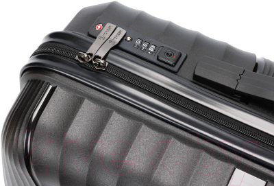 Чемодан на колесах Torber Nevo / T2207M