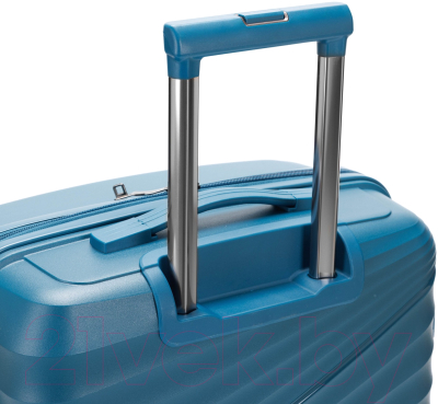 Чемодан на колесах Torber Nevo / T2207M