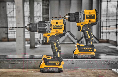 Профессиональная дрель-шуруповерт DeWalt DCD805NT