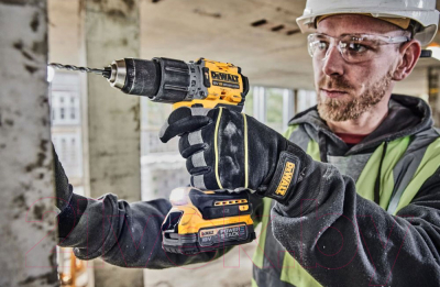 Профессиональная дрель-шуруповерт DeWalt DCD805NT