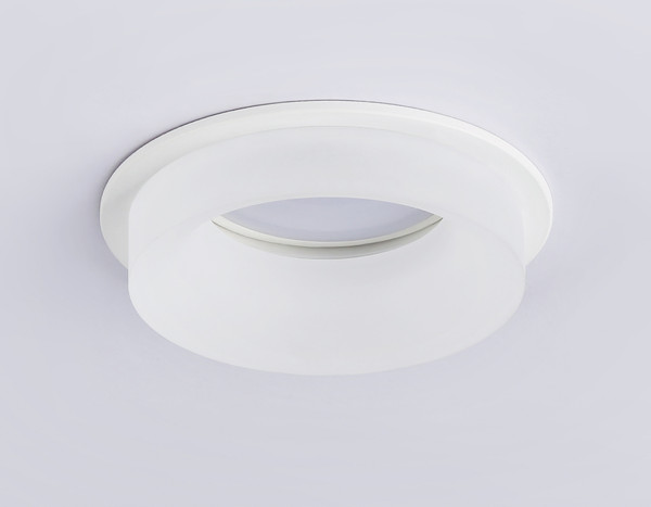 Точечный светильник Ambrella TN1302 WH/FR