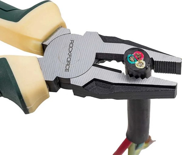 Плоскогубцы RockForce RF-611S180