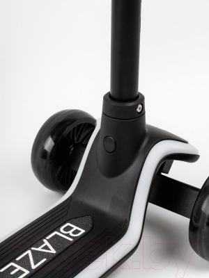 Самокат детский Amarobaby Blaze / AB23-27BLA/09