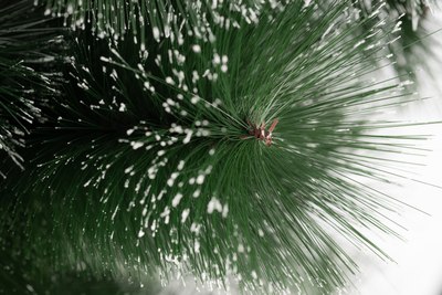 Сосна искусственная Winter Fun Drop / SZ611-120