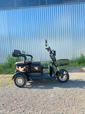 Электроскутер Volt Trio JA